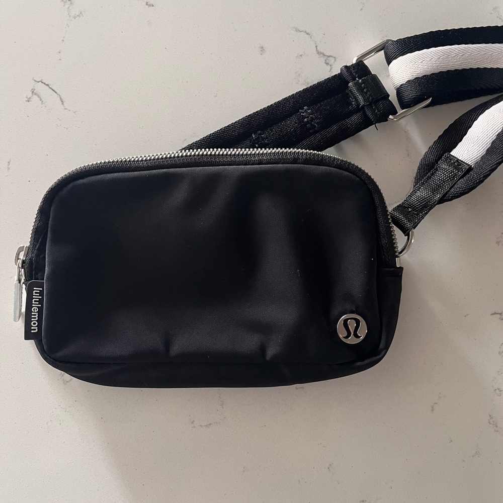 Lululemon cross body bag